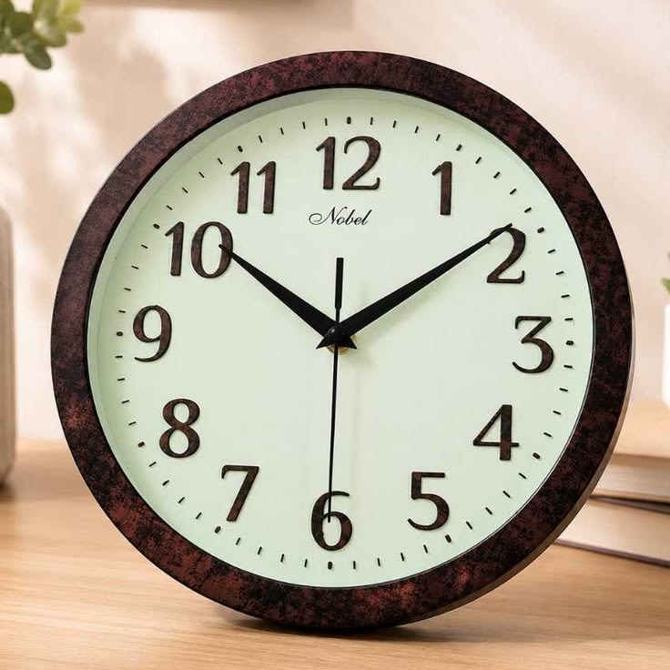 Jam Dinding Kayu Bulat Nobel 2704